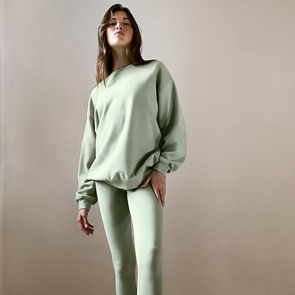 TNA COZYAF mega crew sweatshirt - Picture 3 of 4